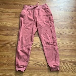Lulu joggers